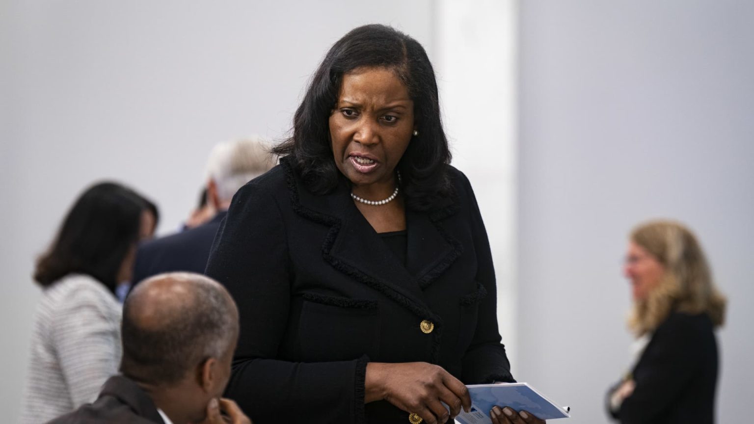 Trump cannot fire Fed’s Lisa Cook before FOMC meeting, appeals court rules