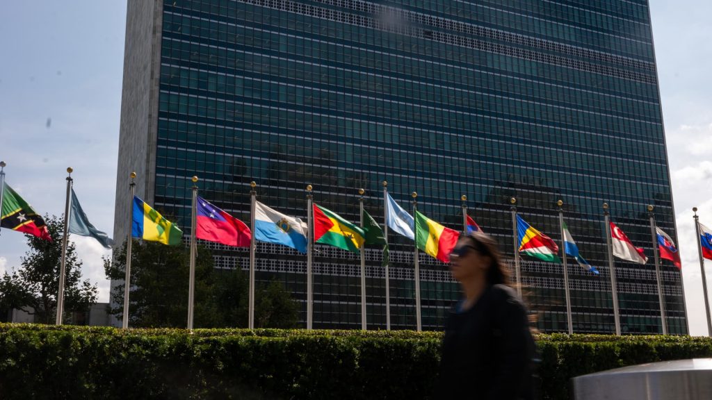 Secret Service dismantles telecom threat around UN capable of crippling cell service in NYC