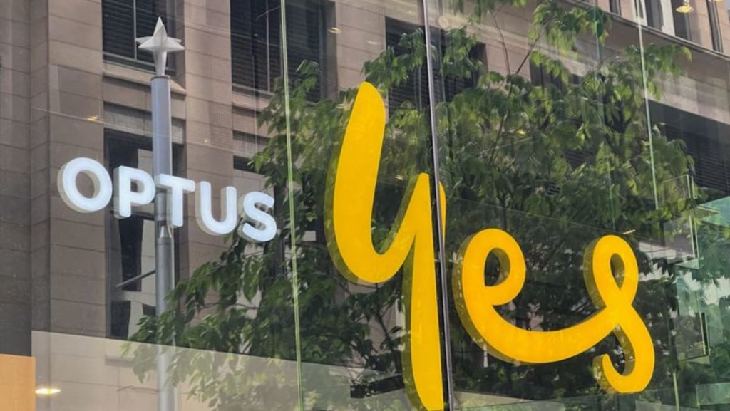 Optus parent company Singtel apologises for emergency call outage linked to four deaths