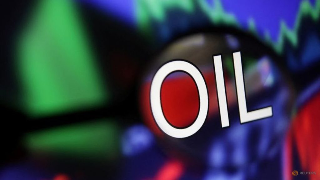 Oil little changed as traders assess supply risks