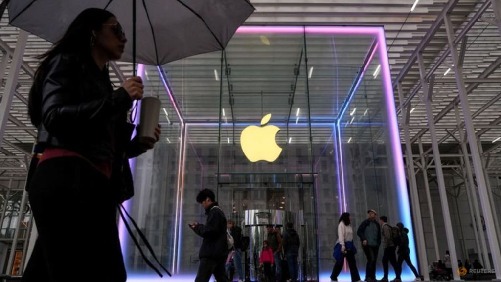 US agency sues Apple for alleged discrimination against Jewish worker