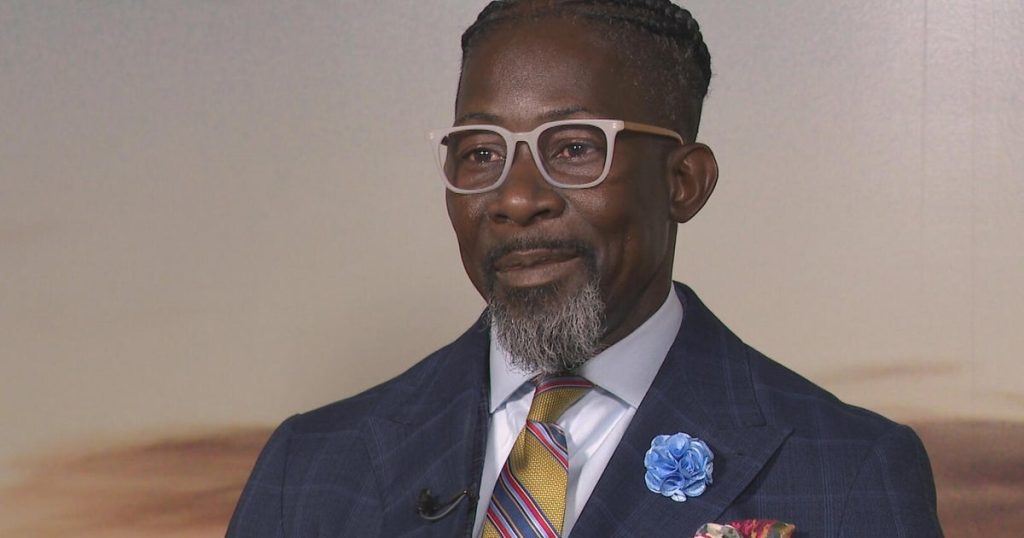 Des Moines school superintendent placed on leave after ICE detention