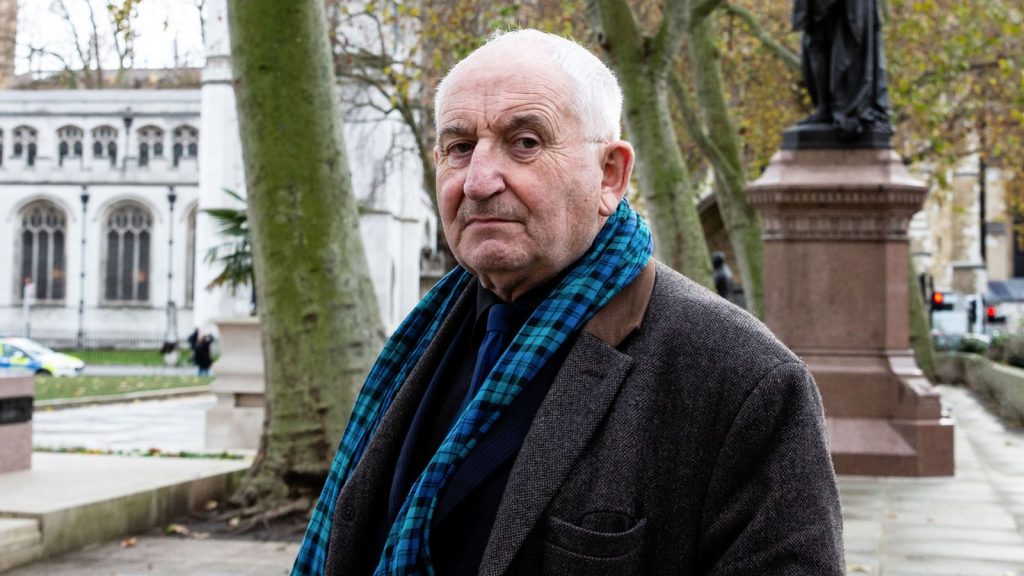 Big Issue founder on the ‘great distraction’ stopping Britain tackling ’emergency’ crisis | Politics News