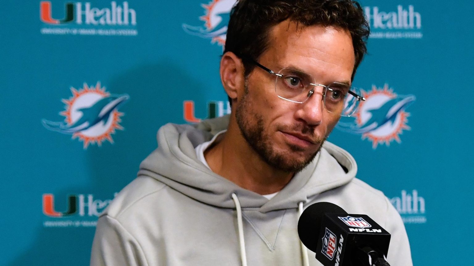 Despite another loss, Dolphins showed fight against the Bills, which could help avoid further spiral