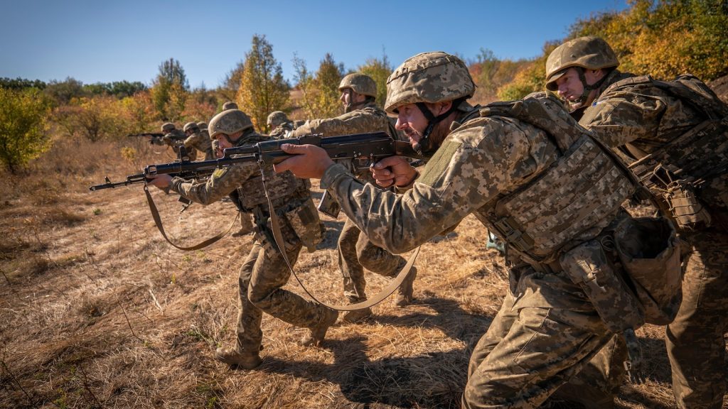 Senior Republican says Ukraine can beat back Russia and urges action on sanctions bill