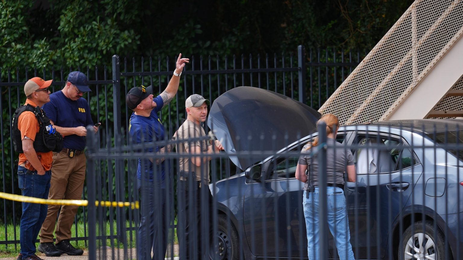 Deadly shooting on Dallas ICE office reflects widely varying security levels