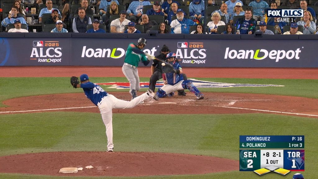 Jorge Polanco drives in a run, extending Mariners' lead over Blue Jays
