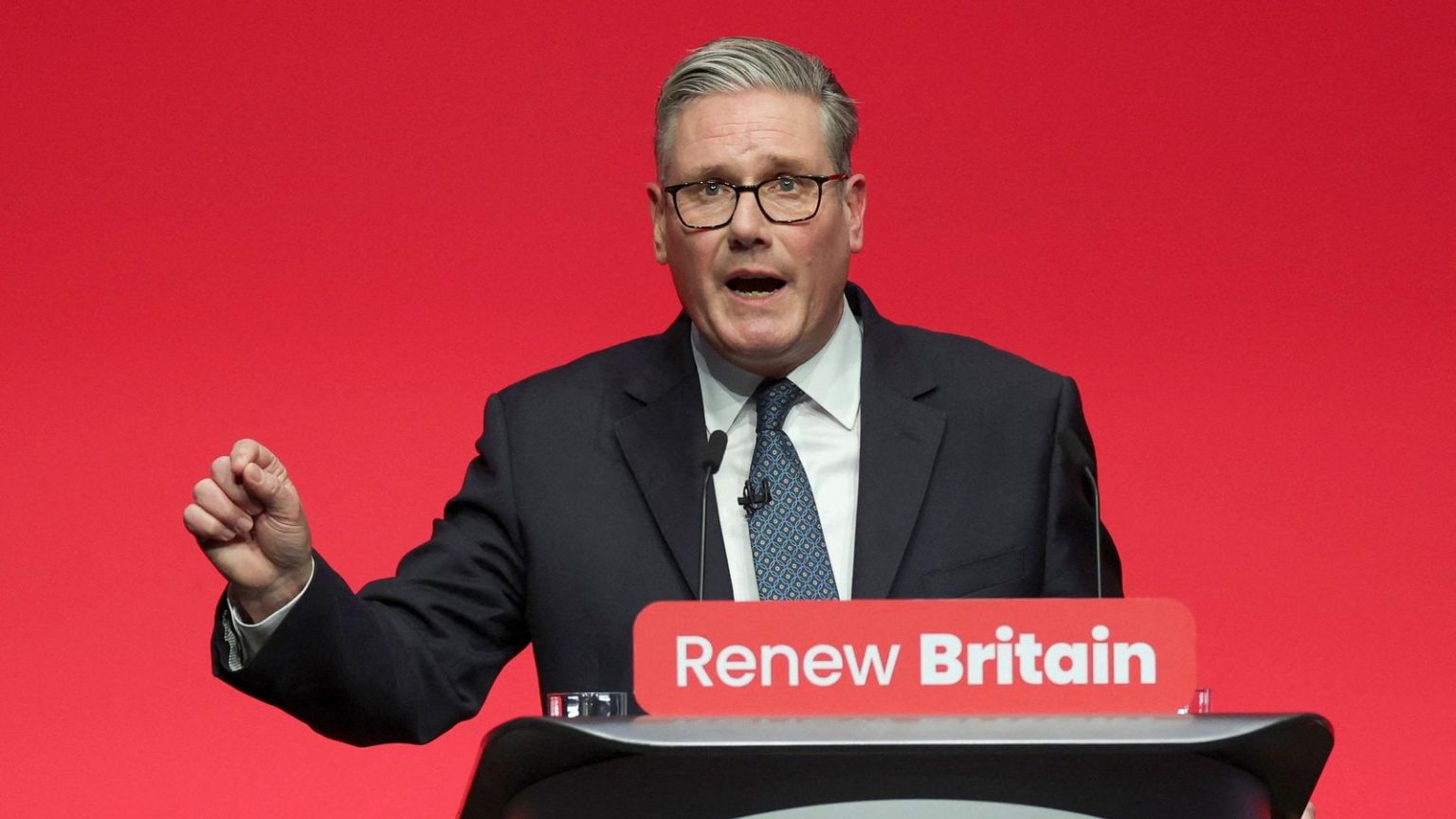 Sir Keir Starmer says he will take ‘no more lectures’ from Nigel Farage – and warns of ‘fight for the soul of our country’ | Politics News