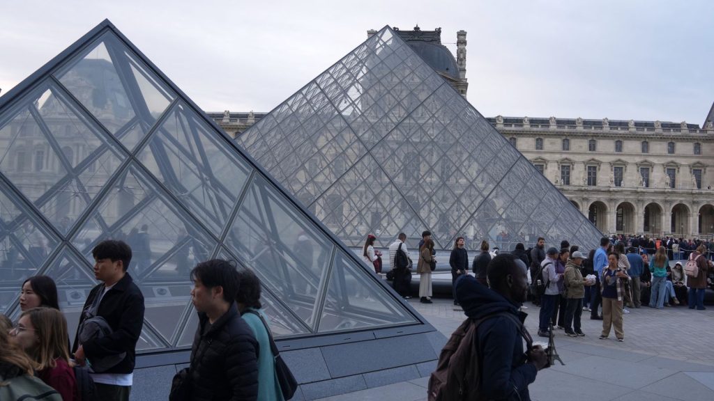 Five new arrests in Louvre heist investigation | World News