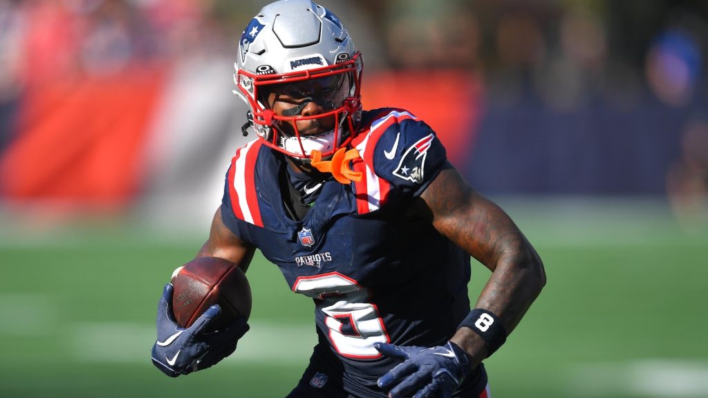 Patriots coach Mike Vrabel hopes his team continues to build good habits after Carolina win