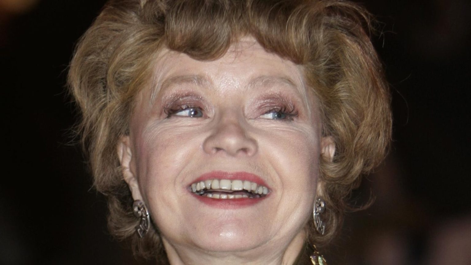 Prunella Scales, who played Sybil in British sitcom ‘Fawlty Towers,’ dies at 93