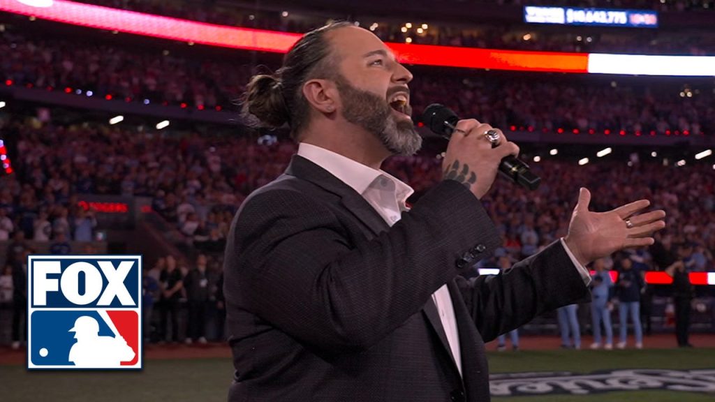 John Vincent & SoulBear perform National Anthems ๐บ๐ธ๐จ๐ฆ ahead of World Series Game 6
