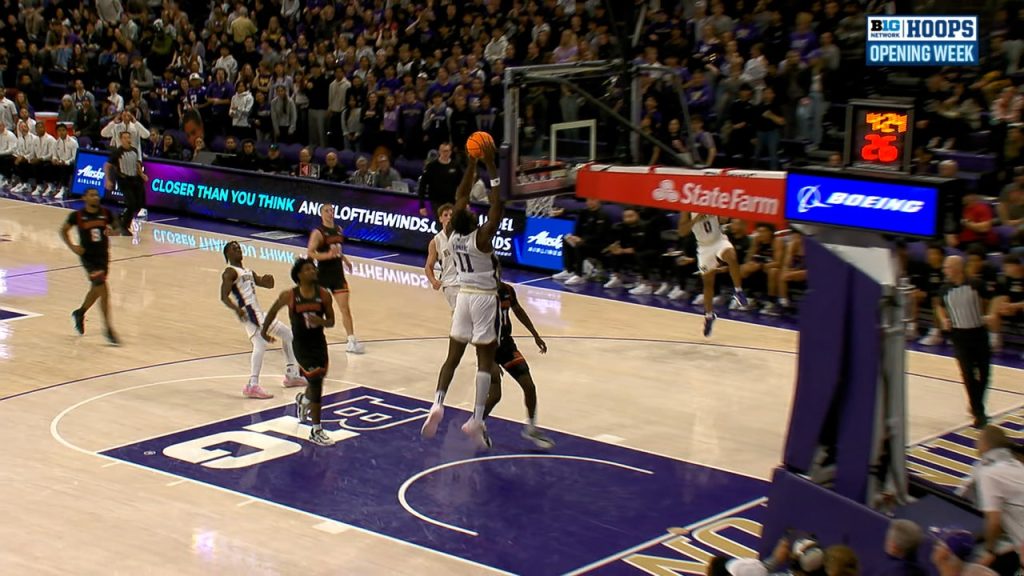 Washington's Zoom Diallo sets up Franck Kepnang for the throwdown vs. Denver